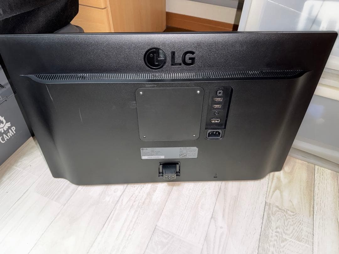 LG 24UD58-B 23.8インチ/4K(3840×2160)/IPS非光沢