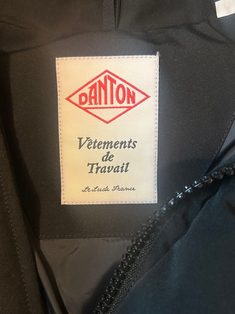 みずたま週末値下げ新品未使用DANTON ブラック ダウンジャケット
