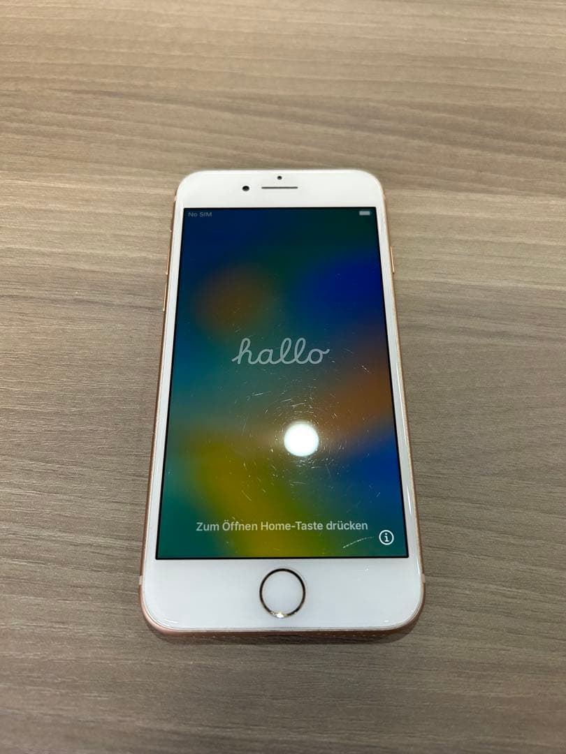 iPhone 8 本体 SIMフリー 64GB