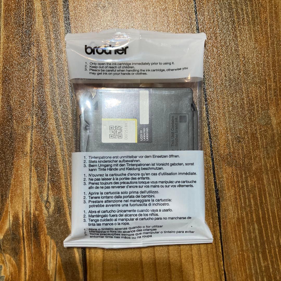 brother 純正インクカートリッジ LC211