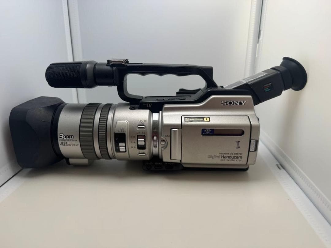 SONY ソニー ビデオカメラ DCR-VX2000 通電可能　ジャンク品1