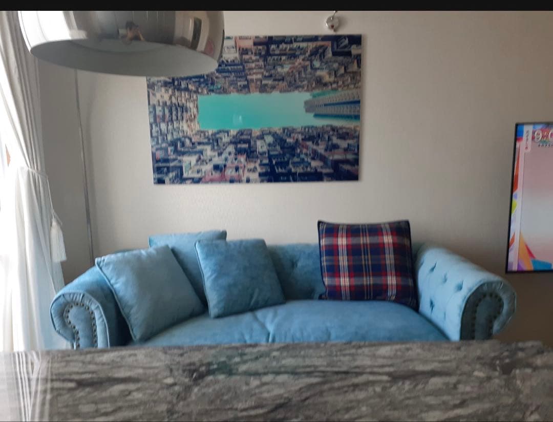 渡部　引き取り　チェスターフィールド　水色 クラシックソファ 3人掛け