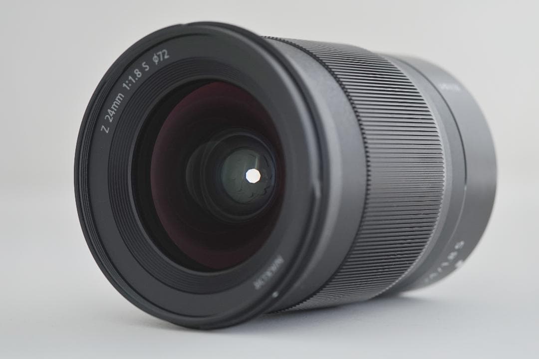 Nikon Z 24mm f/1.8 S レンズ