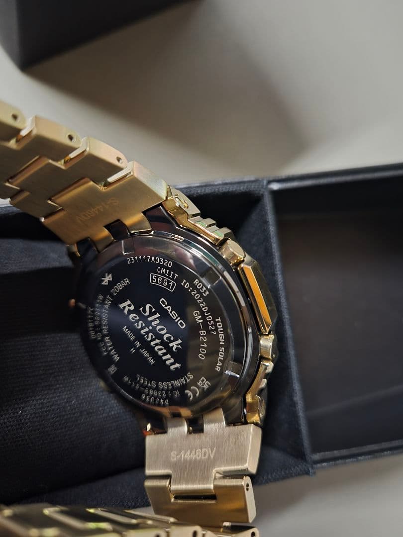 【新品・未使用・保証書有】G-SHOCK GM-B2100GD-9AJF