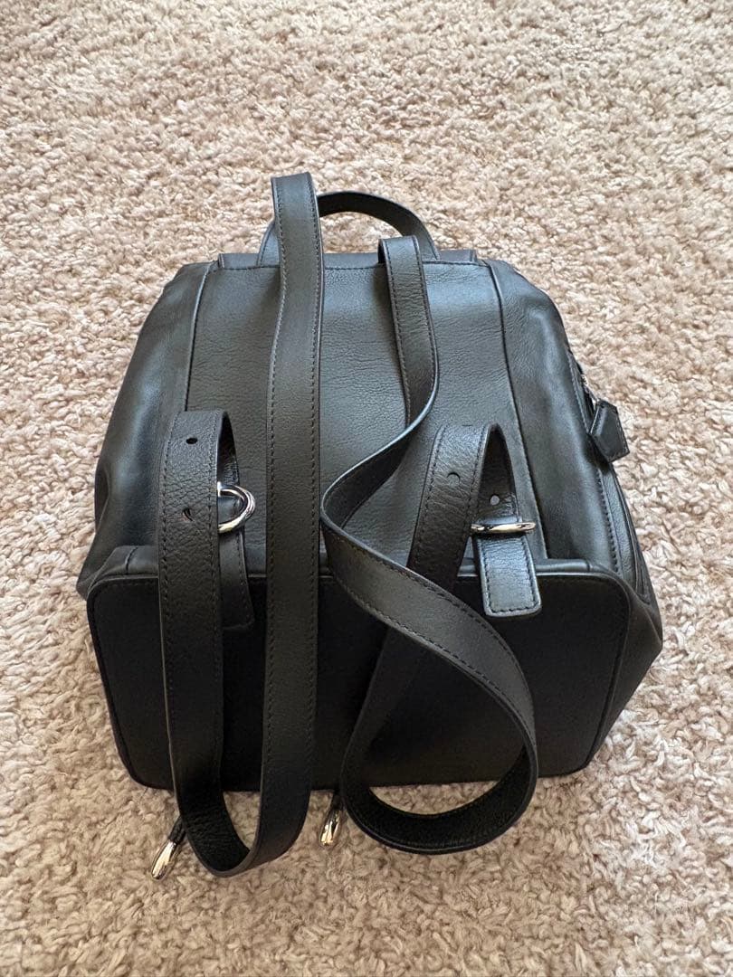 ジョルジオアルマーニリュック・レザー