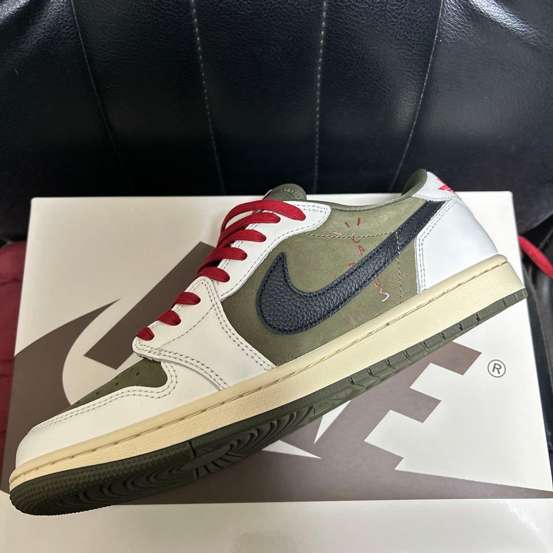 S.TTravis Scott × Jordan 1 Low OG SP