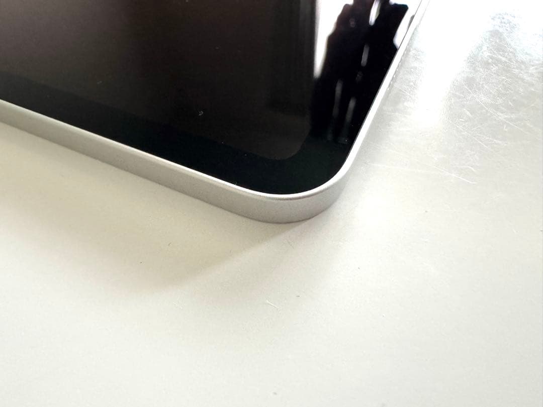 【新品同様】M1 iPad Pro 12.9インチ 256GB シルバー