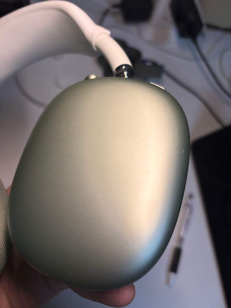 Airpods max グリーン