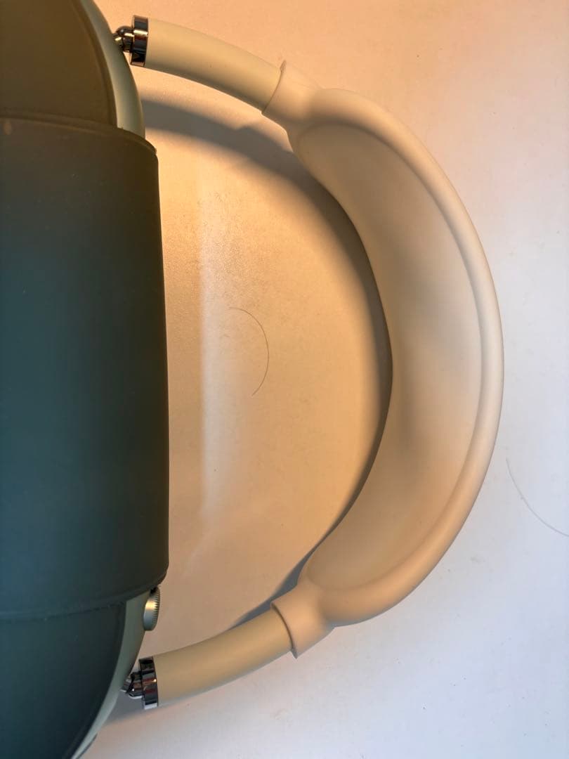 Airpods max グリーン