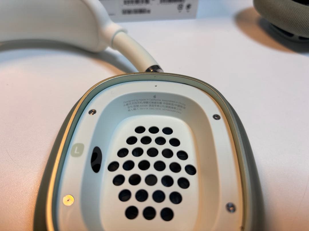 Airpods max グリーン