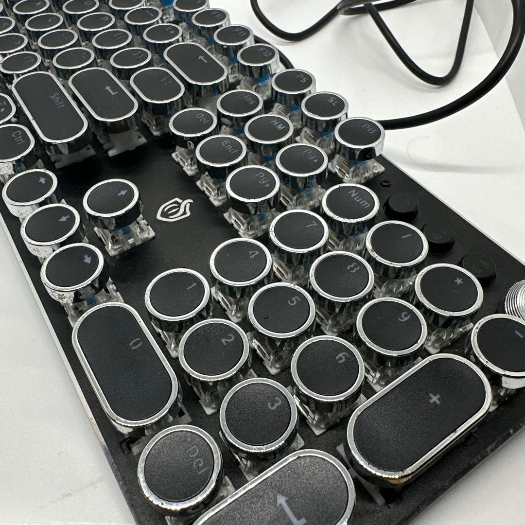 RGB LED メカニカルキーボード