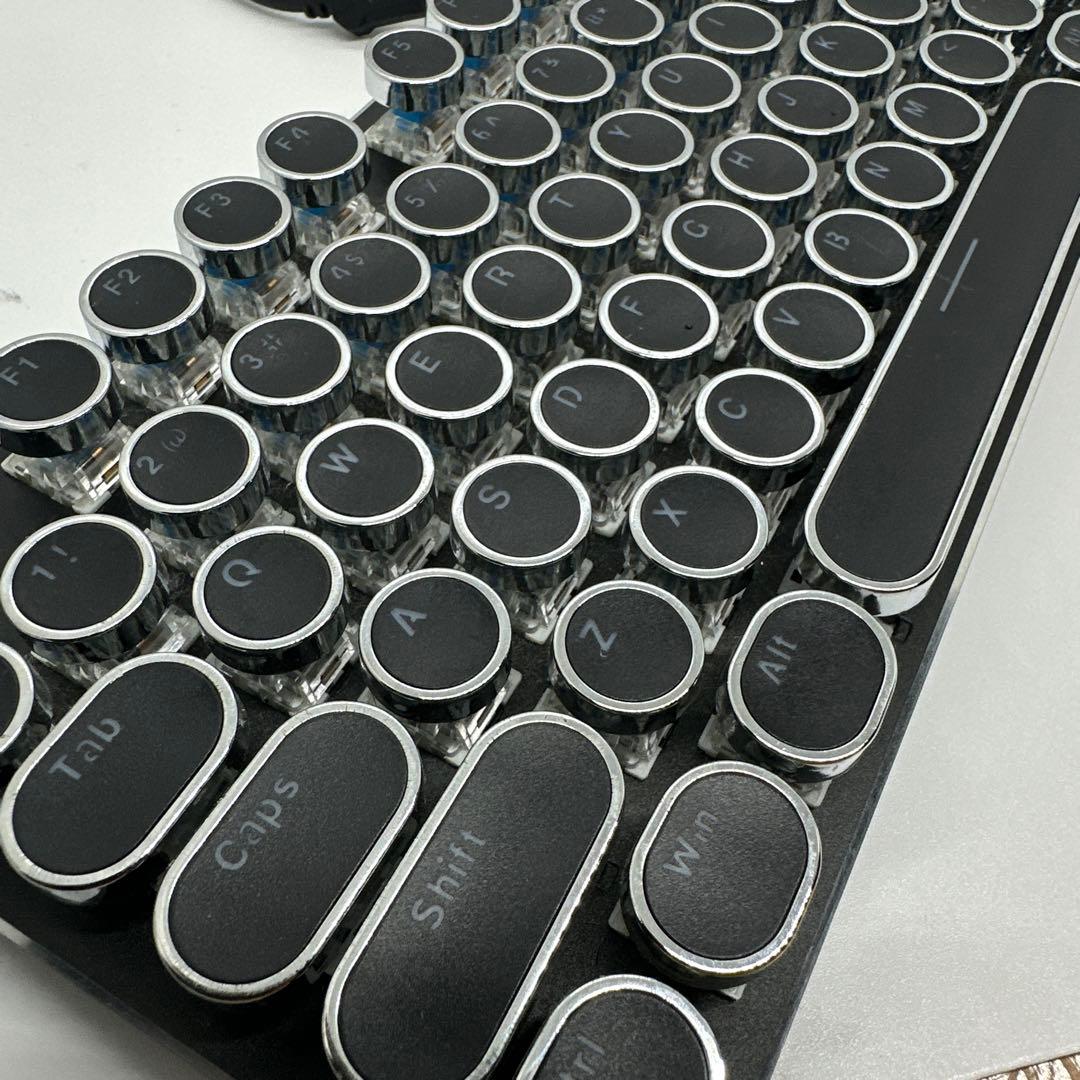 RGB LED メカニカルキーボード