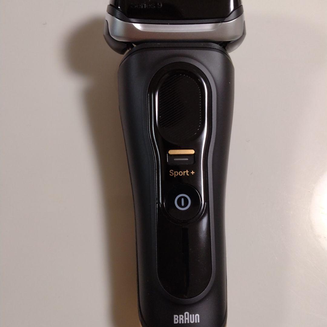 BRAUN Series 9 Sport+ メンズ　シェーバー　中古　新品替刃付
