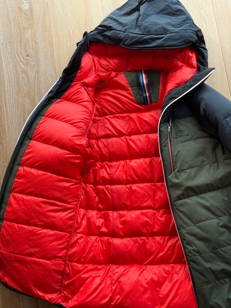 使用回数1回　Elevenate Combin ダウンGore-Tex