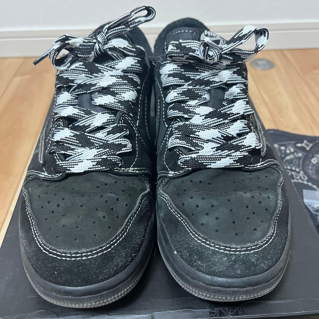 Travis Scott × Nike Black Phantom