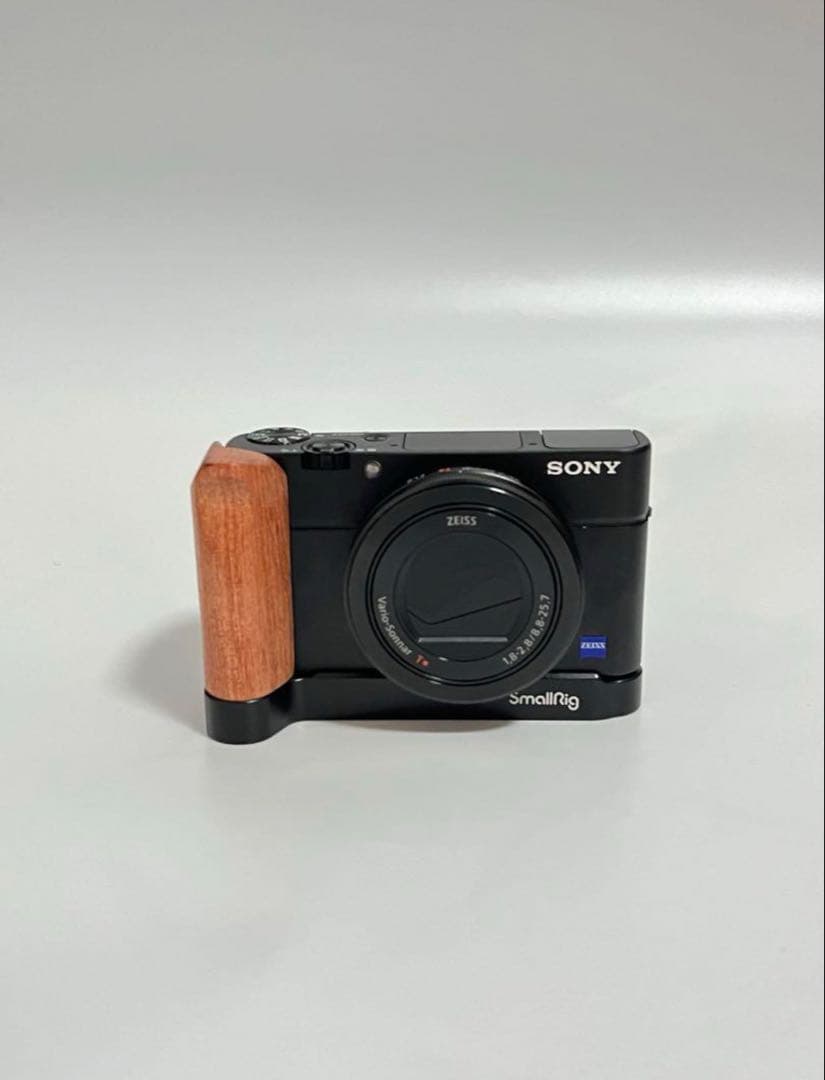 SONY RX100M3 コンデジ Smallrig木製グリップ付き