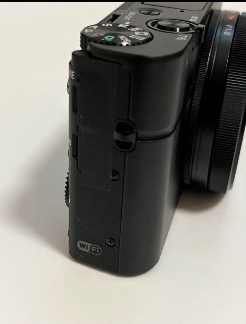 SONY RX100M3 コンデジ Smallrig木製グリップ付き