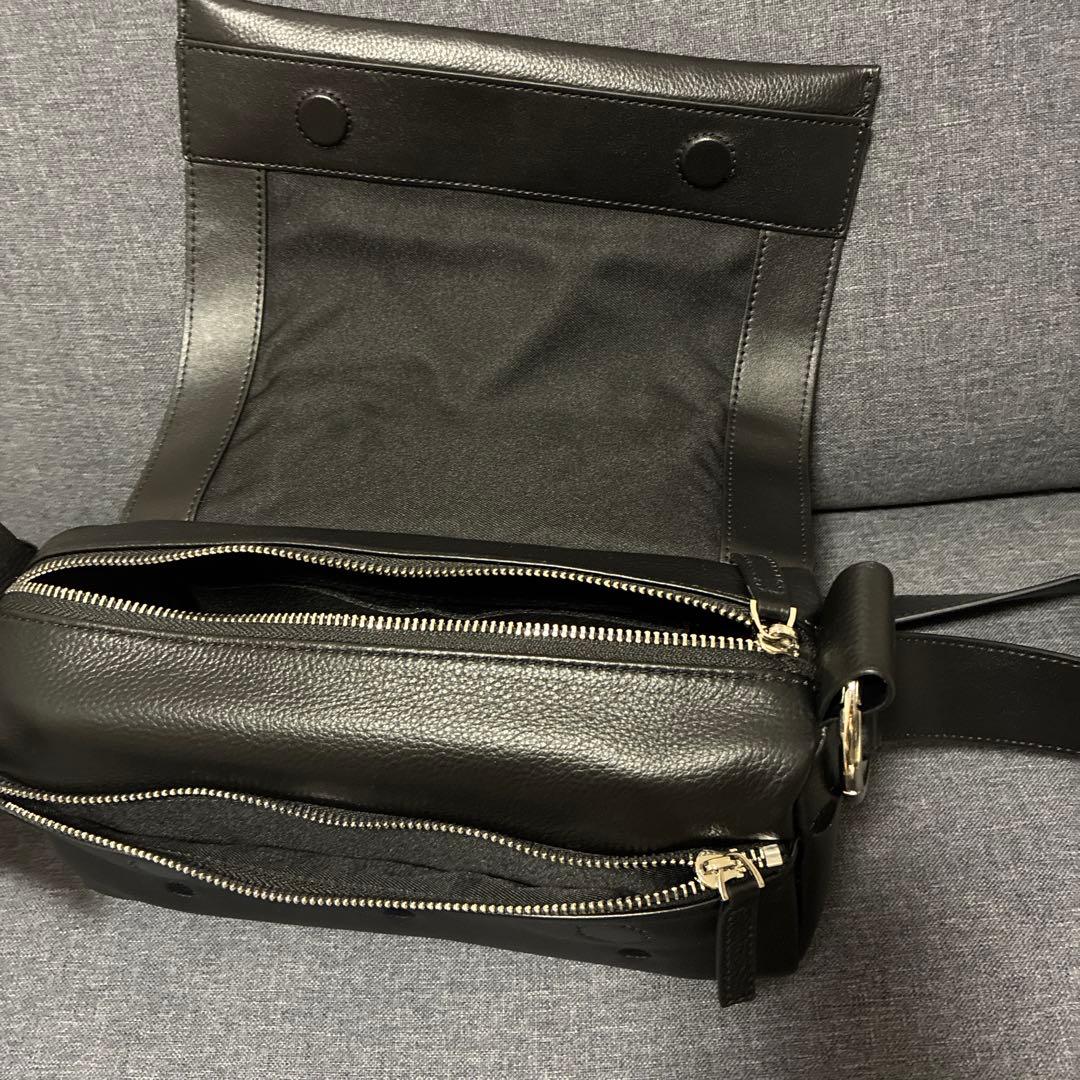 BEARDSLEY ビアズリー　ドットボディバッグ