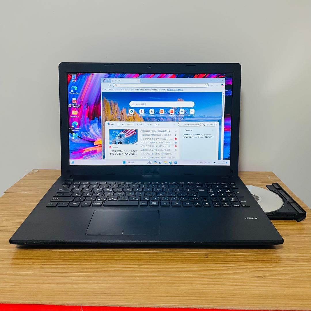 ASUSブラックノートパソコン SSDオフィスDVD カメラ　Wi-Fi