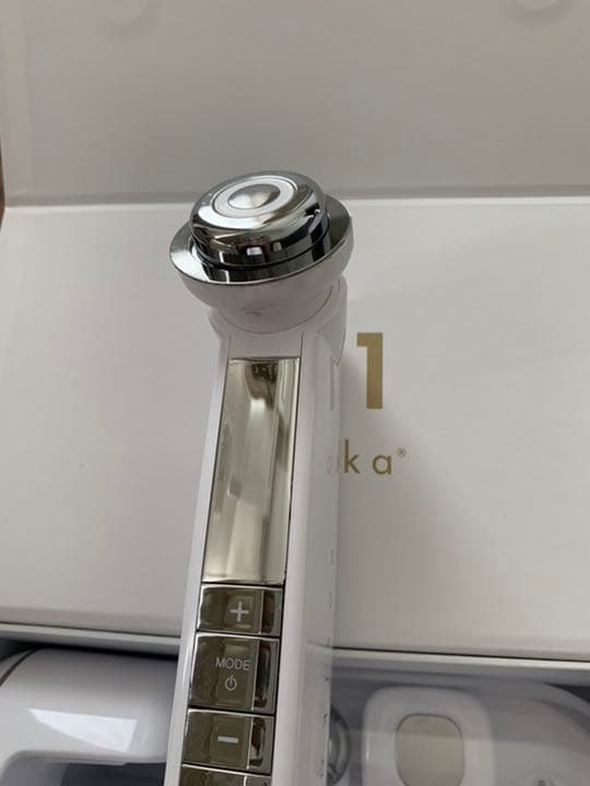 韓国製 美顔器 ems eosika M1