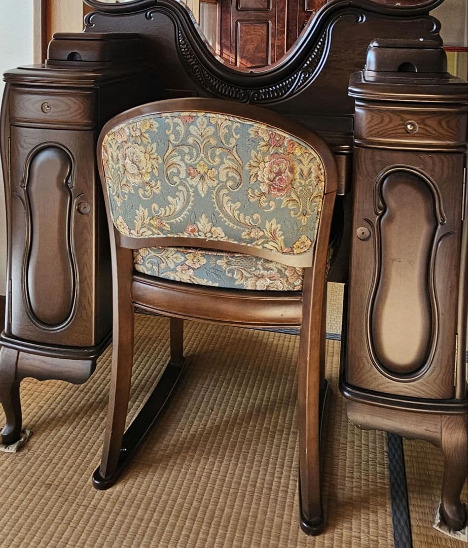 【お値下げ】大塚家具　ドレッサー　鏡台　三面鏡　高級　天然木ナラ