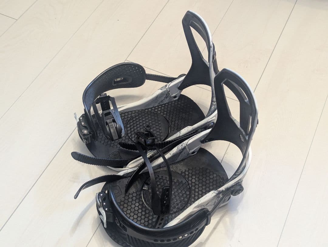 UNION FALCOR ユニオン ファルコア ビンディング Mサイズ