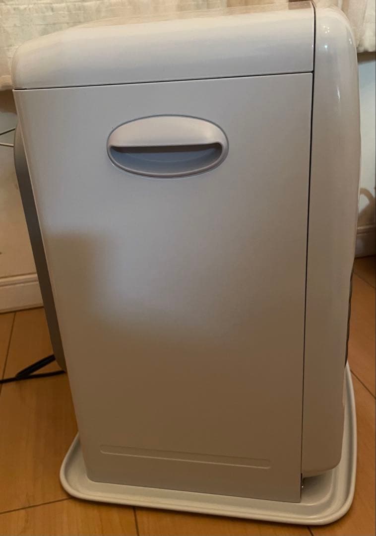 ダイニチ FW-42S5 2024年製石油ファンヒーター美品3年 保証残 箱あり