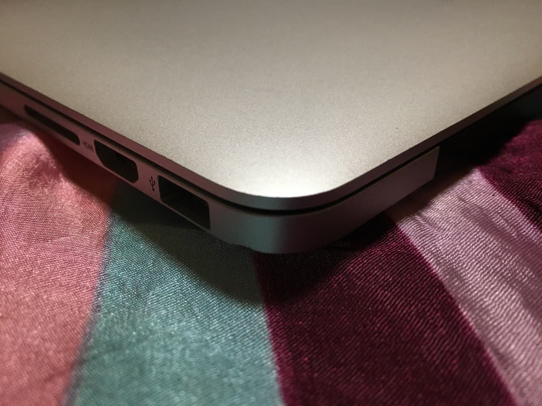 MacBook本体 Apple MacBook PRO 2015 8GB 250GB WIN11