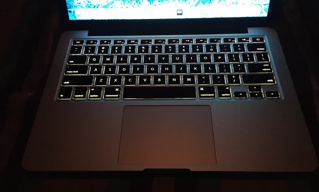 MacBook本体 Apple MacBook PRO 2015 8GB 250GB WIN11