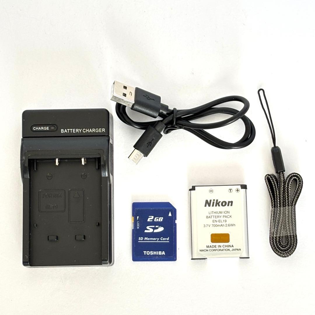 【美品】Nikon coolpix A300 ニコン　コンデジ　SDカード付