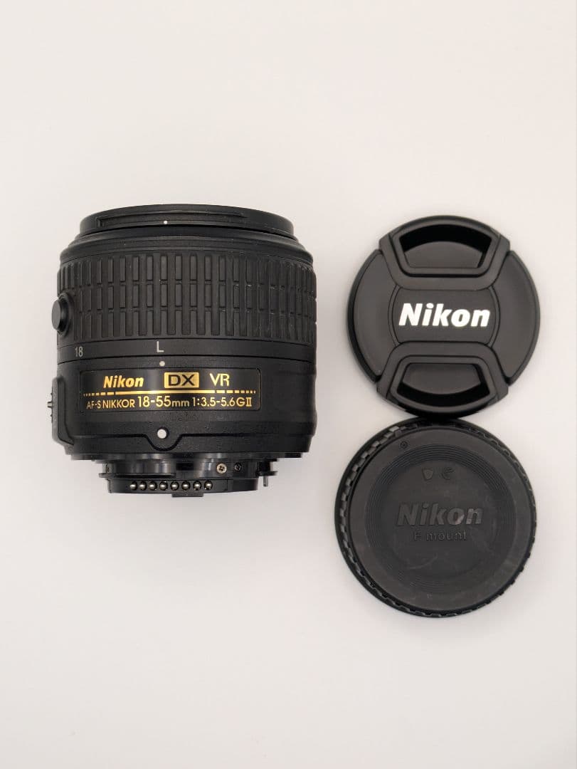 Nikon　D5300 ＋　レンズ　(18-55)