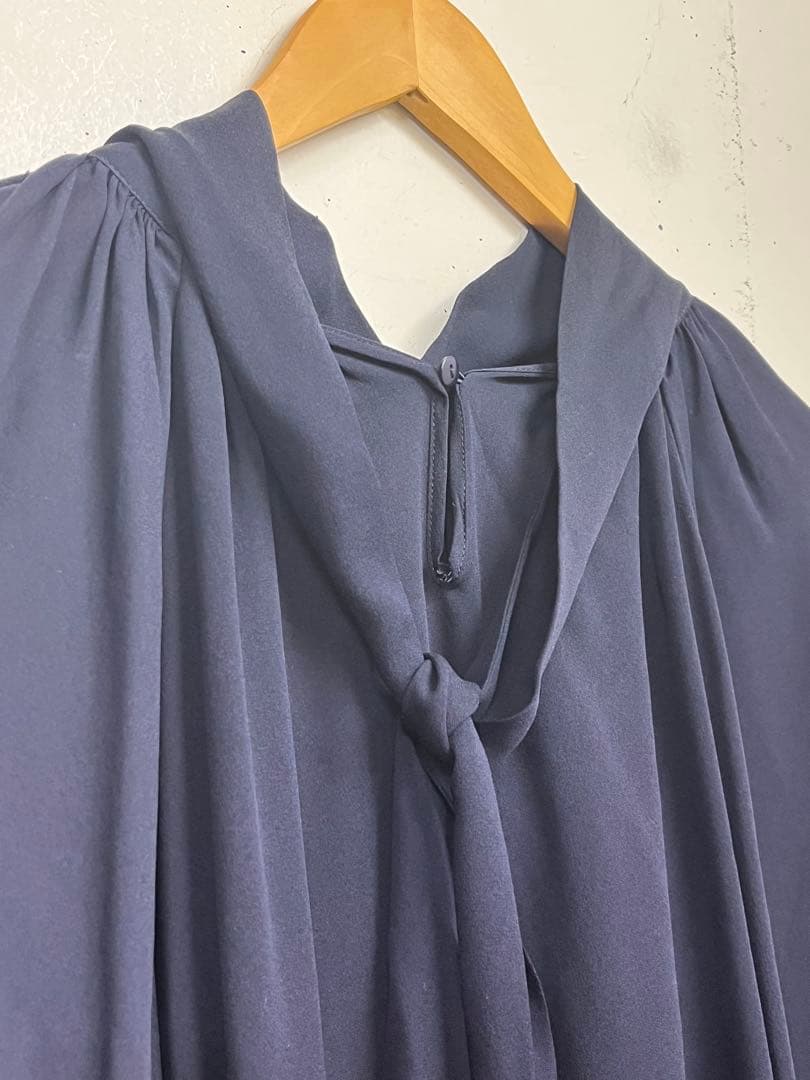 MUSE deuxieme classe シルク ブラウス ネイビー