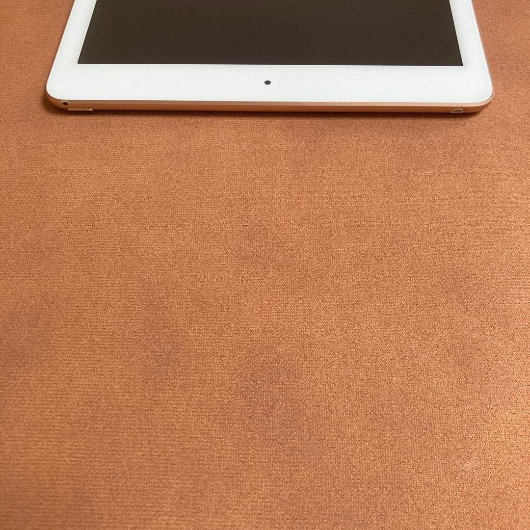 1002【早い者勝ち】iPad6 第6世代 32GB WIFIモデル☆
