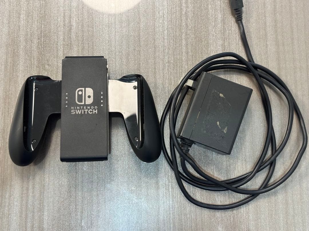 t*e様 【動作問題なし】NintendoSwitch本体 、スプラ2、有線付き