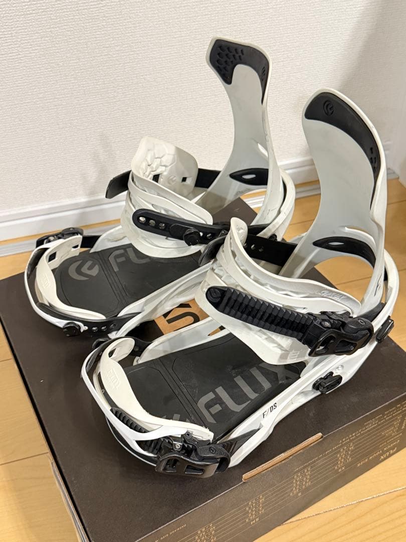 FLUX DS スノーボード ビンディング ホワイト バイン Mサイズ