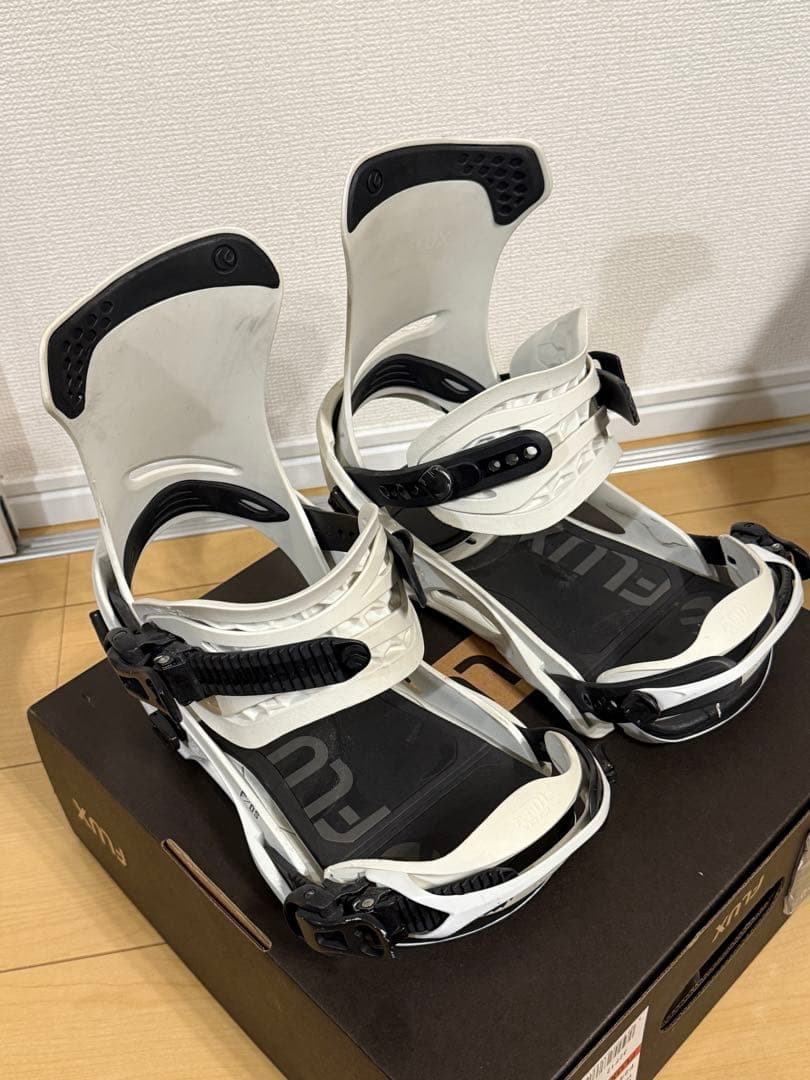 FLUX DS スノーボード ビンディング ホワイト バイン Mサイズ
