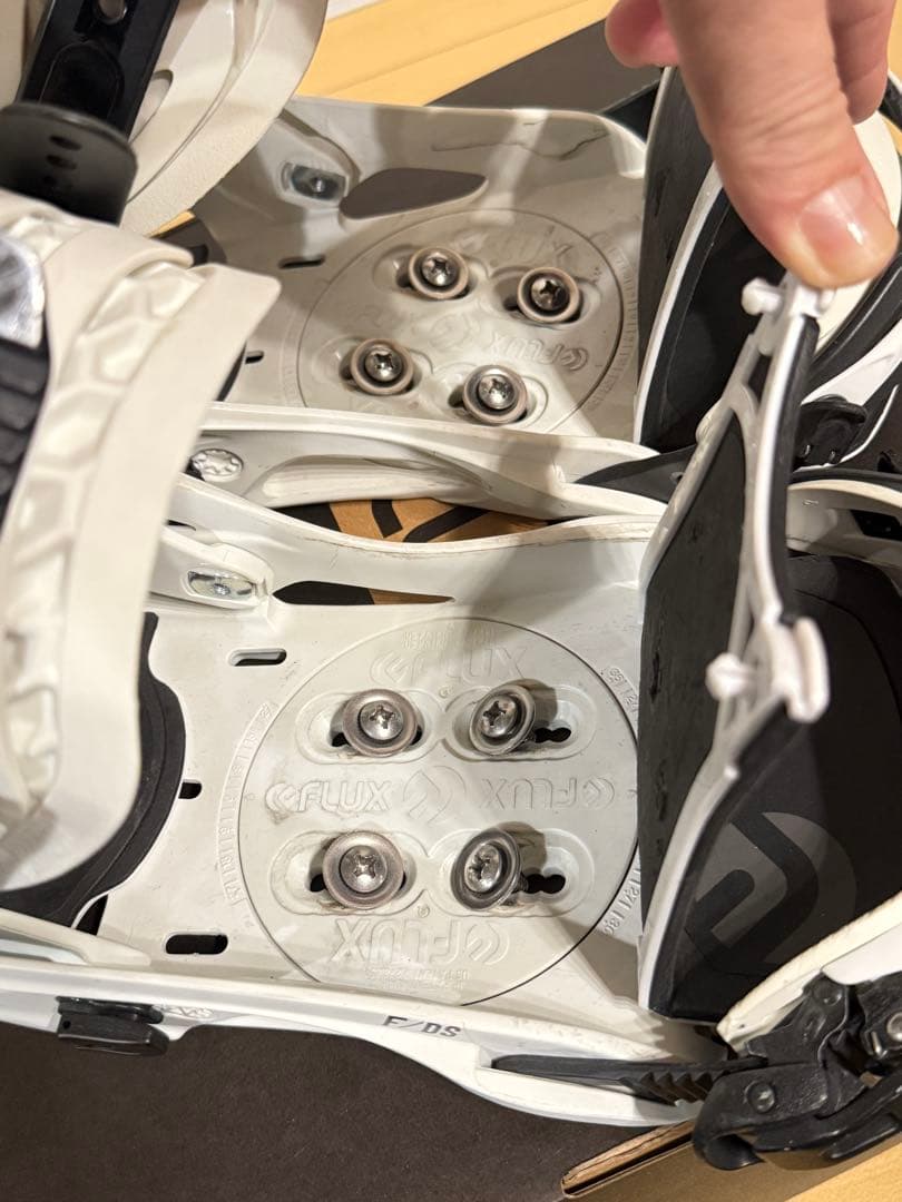 FLUX DS スノーボード ビンディング ホワイト バイン Mサイズ