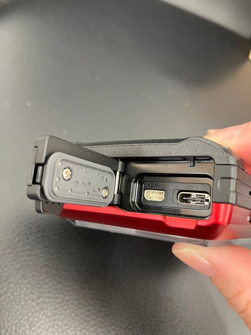 新品未使用！OM SYSTEM TG-7 デジタルカメラ　赤　レッド