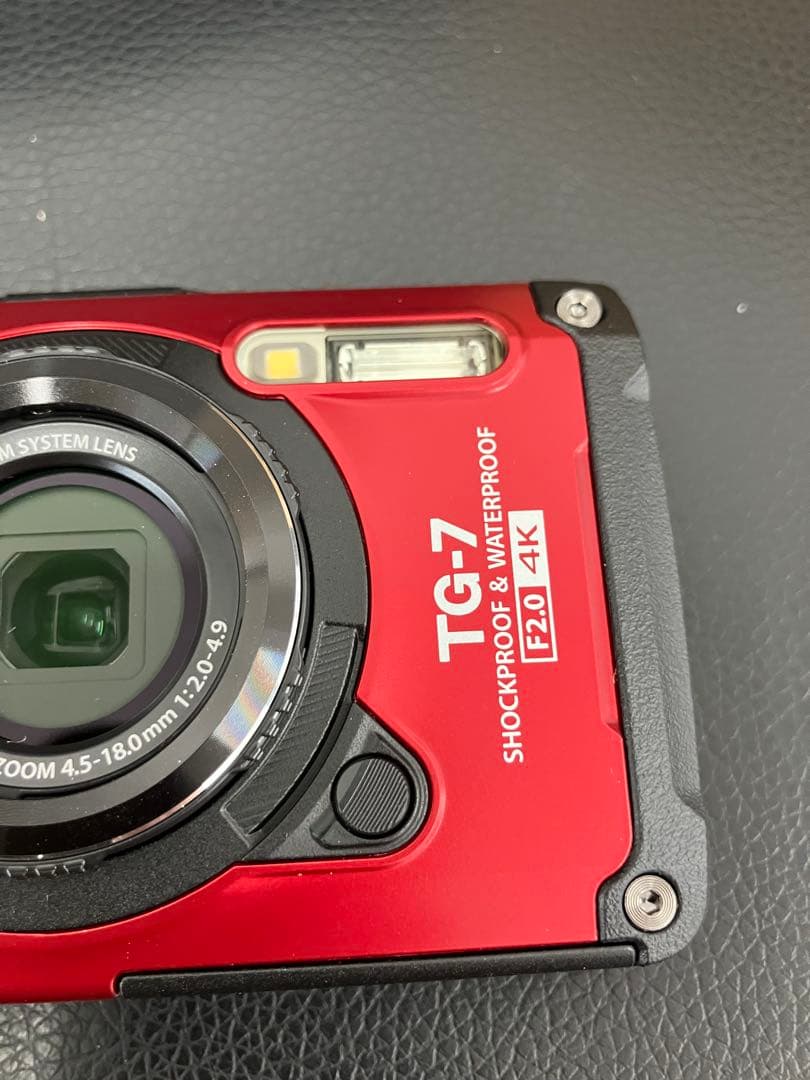 新品未使用！OM SYSTEM TG-7 デジタルカメラ　赤　レッド