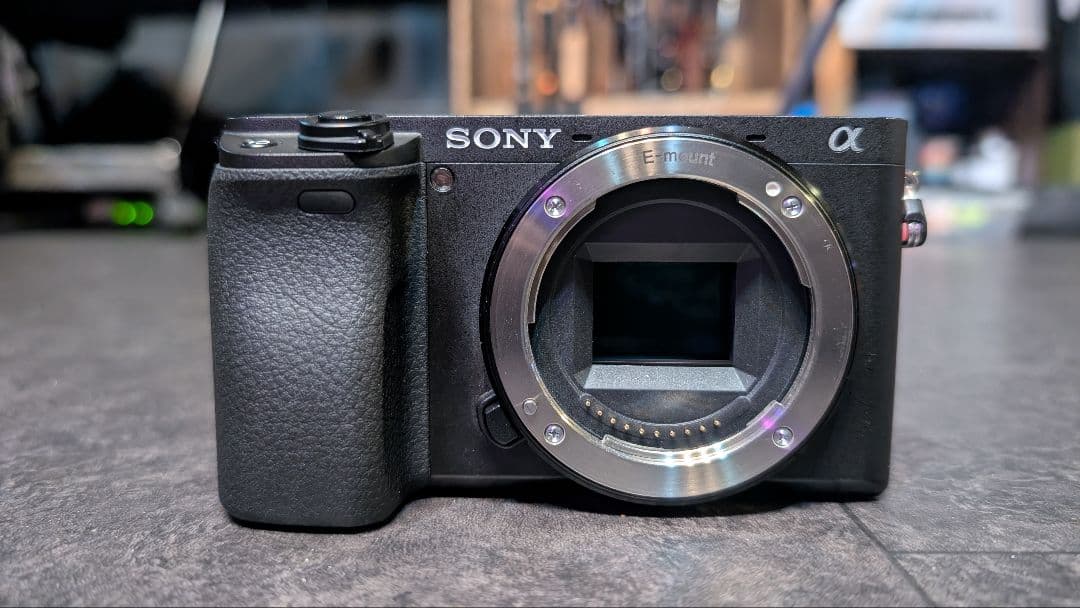 SONY a6400 ミラーレスカメラ シャッター回数2052