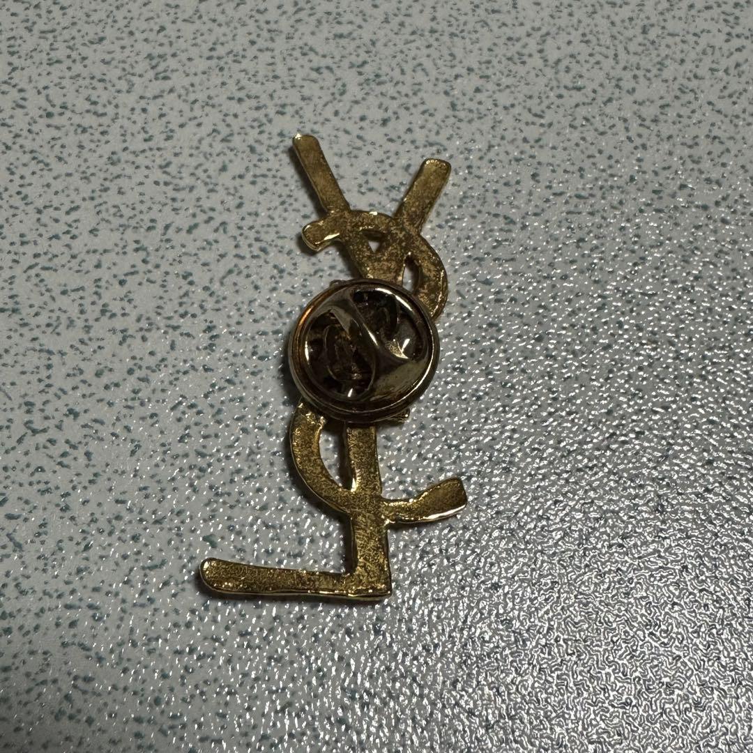 【訳あり品】YSL イヴサンローラン ロゴピンズ