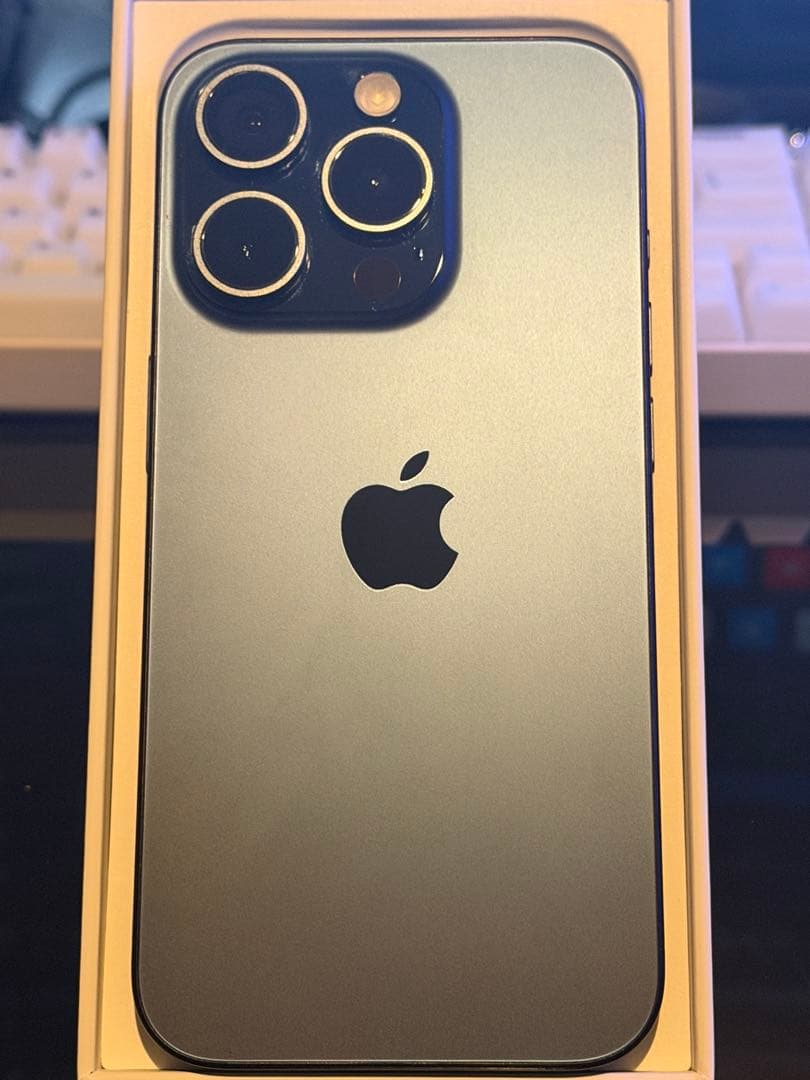 iPhone 15 Pro 256GB ブルーチタニウム