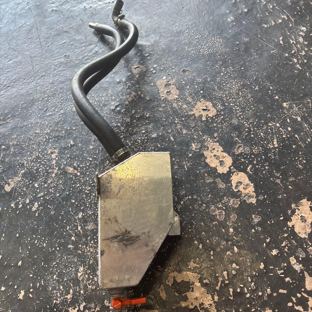 【みゆき】l880k オイルキャッチタンク　も。ファク製