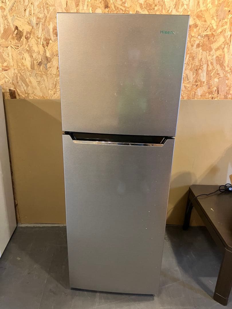 大阪引取限定　Hisense HR-B2302 冷蔵庫 227L