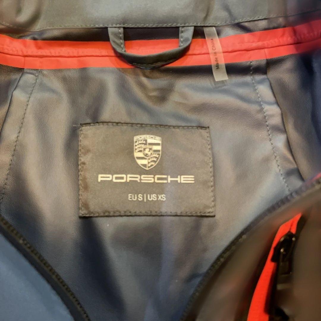 ポルシェPorsche ジャンパー S~Mサイズ フード収納 濃いグレー 防風