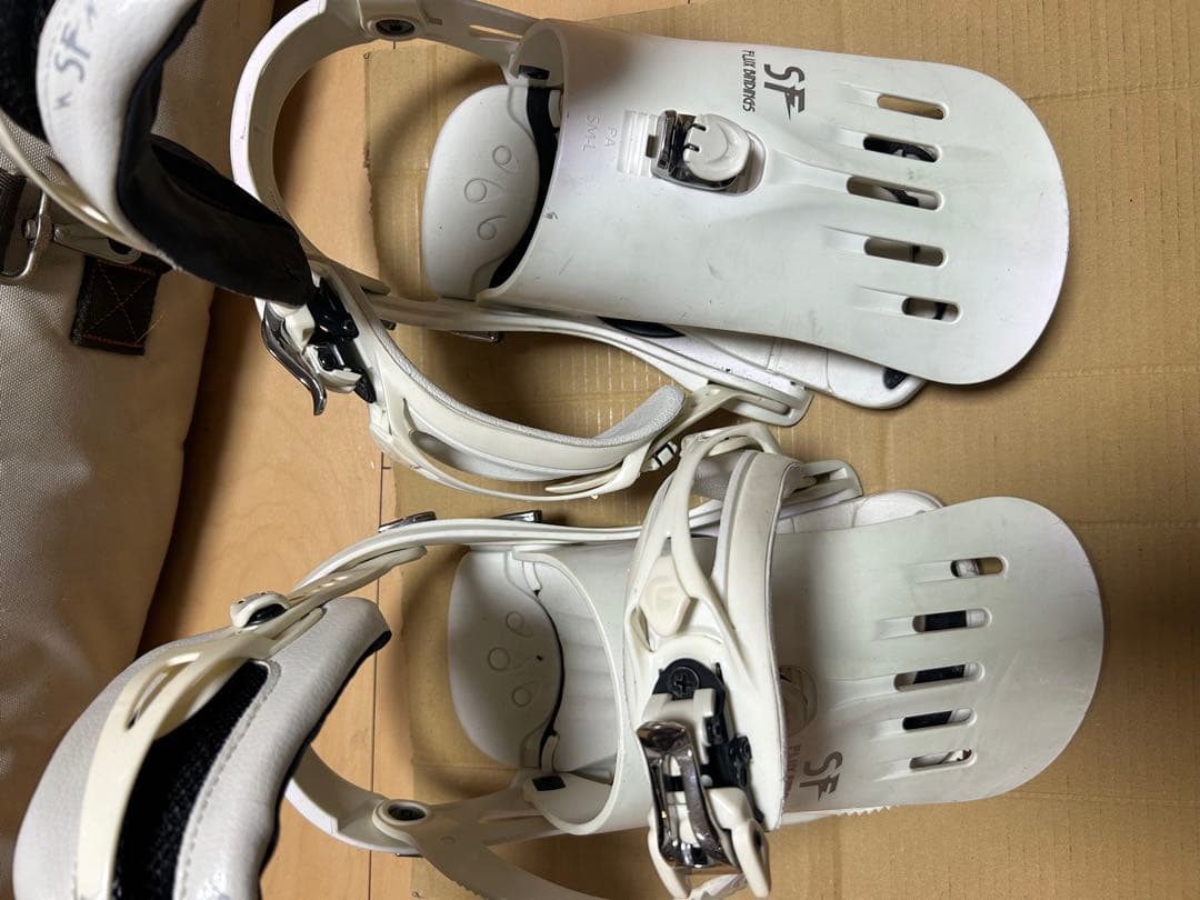 FLUX SF スノーボードビンディング ホワイト
