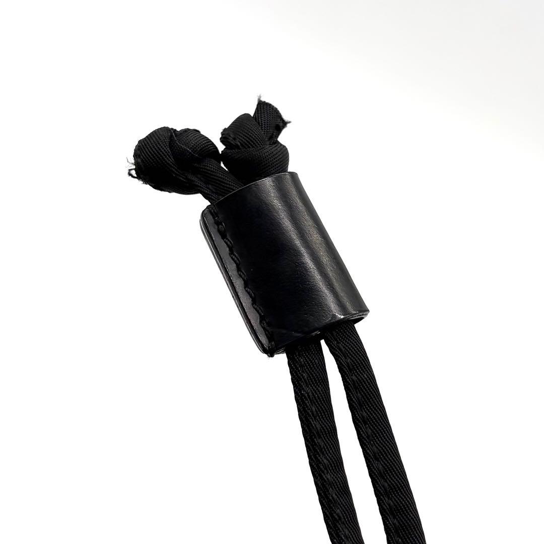 美品✨プラダ 巾着 ポーチ ナイロン レザー 三角ロゴ 白タグ ブラック