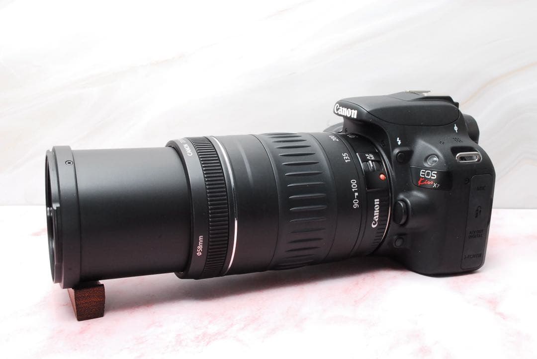 最軽量✨Canon Kiss X7✨一眼レフカメラ✨初心者にもおすすめ