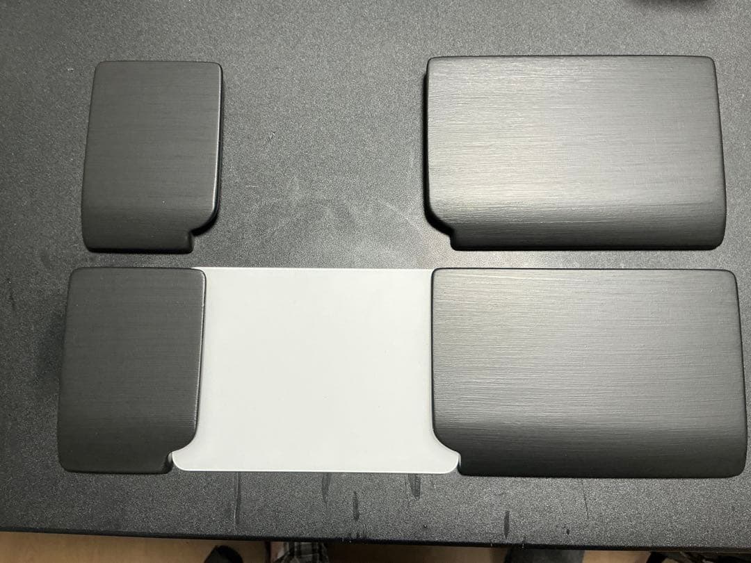 それ買いま様　オーダーパームレスト　379x115x18 2台　腕時計干渉対策