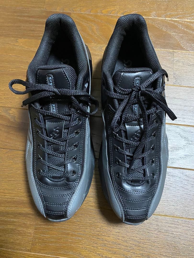 靴 asics gel kiko 27cm